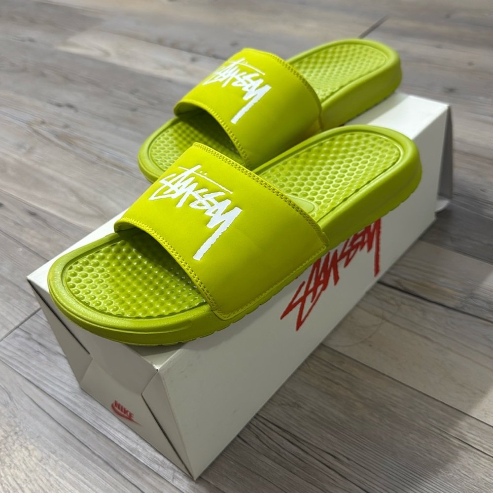 Stussy nike slides
